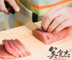 切肉切菜要分开 切肉小窍门 肉要这样切才好吃