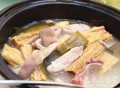 胡椒猪肚汤 胡椒猪肚汤 营养药膳健康又美味