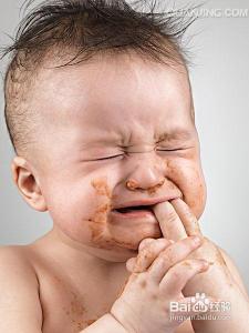 宝宝长牙初期牙龈图片 宝宝长牙期遇到的那些问题