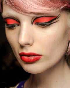 橘色妆容 舞动今春的橘色美妆,女人性感魅力