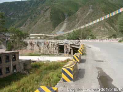 共和至玉树高速公路 共和至玉树公路改扩建工程水泥稳定土拌和站工程施工探讨