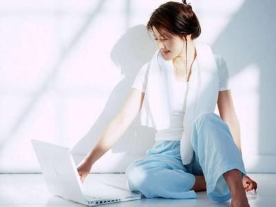 养生小动作 养生多点“小动作”