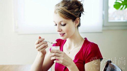 酸奶减肥法三日瘦六斤 怎样喝酸奶才是有效的减肥方法