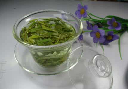 龙井茶属于绿茶吗 龙井茶属于绿茶吗 龙井茶属于什么茶 龙井茶的鉴定