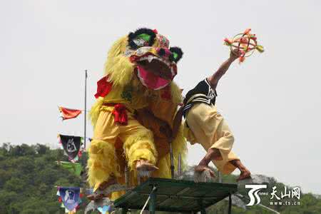 田阳舞狮 田阳壮族舞狮