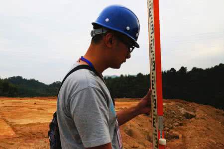 工地施工员 工地施工员要求是什么？