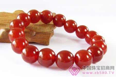 阿拉善玛瑙怎么挑选 阿拉善玛瑙怎么挑选 老南红玛瑙珠现在是什么价格挑选老南红玛瑙珠贴士