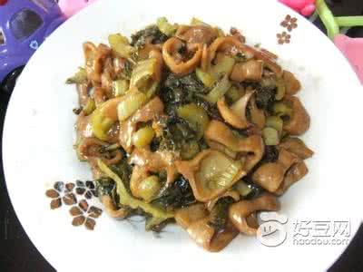 酸菜炒猪大肠做法 酸菜猪大肠的做法