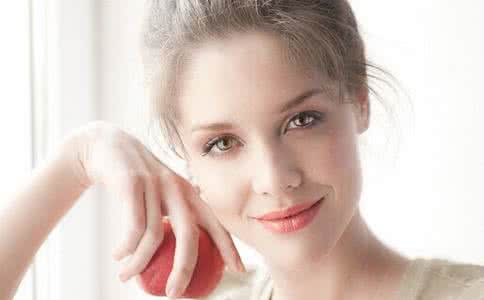 为什么会月经失调 月经失调脸上会显出来