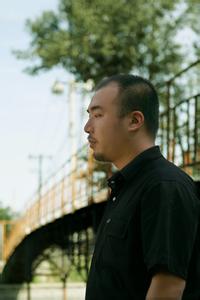 成熟男人面对失恋 成熟男人面对失恋 男人是如何面对失恋的