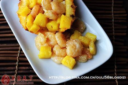 凤梨虾球 学一学饭店里的招牌菜-凤梨虾球