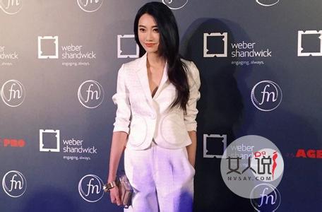 美丽花就是要变boy “高攀”又怎样？就是要跟更美更拽的姑娘交朋友！