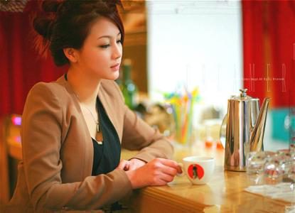 涂磊说女人要懂的矜持 矜持，让女人拥有别样的美丽