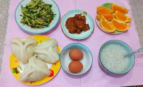 自制狗狗胡萝卜营养餐 做一只有营养有内涵的面包——胡萝卜餐包