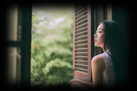 浅浅心事 浅夏夜，心事落痕【情感美文】