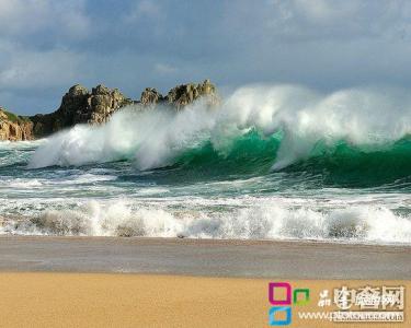 世界四大冲浪胜地 全球10大最美冲浪胜地，去追逐海浪吧！