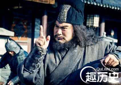 张飞鞭打督邮 三国中张飞鞭打都邮：都邮为何要对刘备不依不饶