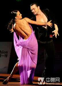 拉丁舞舞种 热情似火的舞种 教你拉丁舞如何瘦身