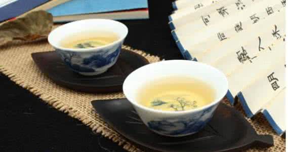 普洱茶的颜色和味道 普洱茶的味道