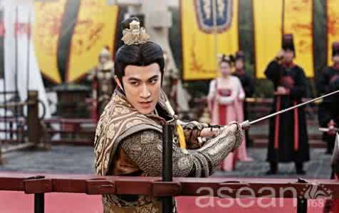 唐高宗李治 唐高宗李治:历史上第一位由皇帝亲自抚养的皇子