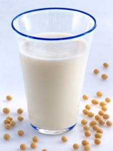 豆浆机能榨蔬菜汁吗 七豆浆蔬肥餐 营养瘦身两不误