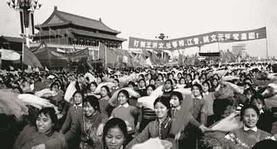 凤凰大视野粉碎四人帮 凤凰视频《非常说名》之粉碎四人帮内幕