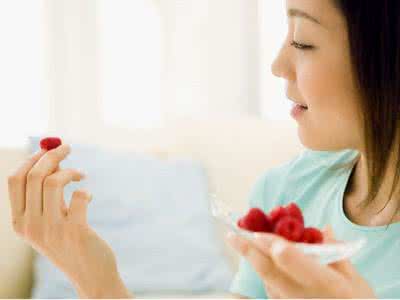 产后贫血如何食补 产后该如何食补