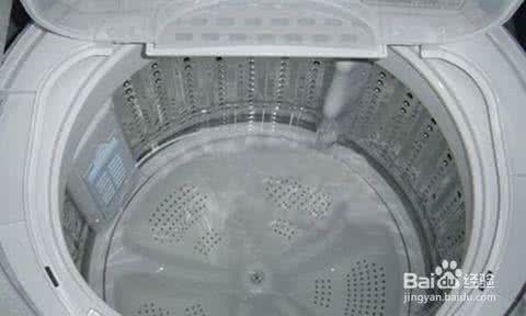滚筒洗衣机 洗衣粉 清洗滚筒洗衣机妙招 先放洗衣粉再断电 滚筒洗衣机低碳妙招