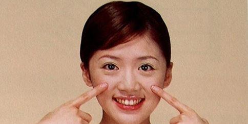 面部按摩瘦脸 穴位瘦脸按摩