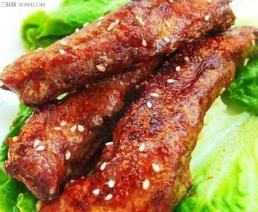 蒜香烤排骨的做法 年夜饭:香烤排骨的做法