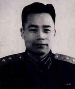 王近山为什么只封中将 王近山中将 王近山为什么只是中将