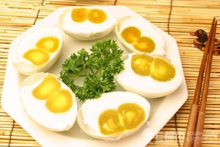 秋季饮食注意事项 秋季进补食物 秋季进补的食物有哪些?秋季饮食的注意事项