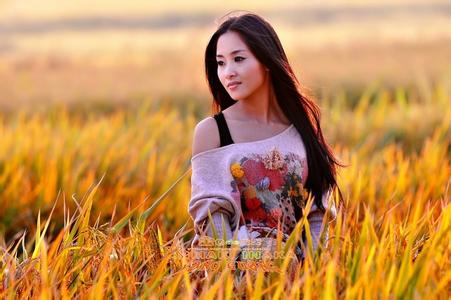 聪明人藏私房钱图片 聪明人的嘴藏在心里, 愚蠢人的心摆在嘴里!