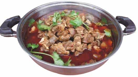 上上谦串串香火锅 强烈推荐我近期研制的最好吃的火锅-------香辣鸡焖鱼火锅