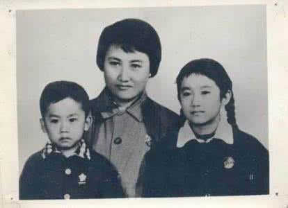 伤疤结痂怎么老不掉啊 一个从未结痂的伤疤!揭张志新亲属子女今何在?