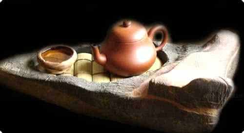 人们对早茶的看法 人们总爱说，人生如茶