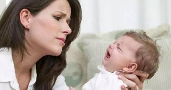 产后抑郁症之婆子妈 新妈产后抑郁症一天哭3次