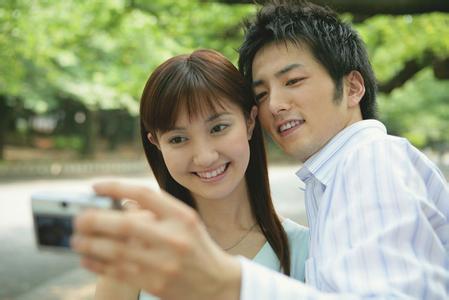 旅行情侣创意拍照姿势 情侣怎么拍照 旅拍技巧 ▏90后情侣就要这么拍照