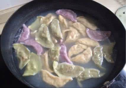 金针菇饺子馅做法大全 【图文】牛肉金针彩色饺子（转）