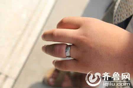 手指被戒指卡住 手指被戒指卡住 戒指卡住手了怎么办呢?