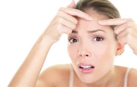 男士控油祛痘排行榜 补水可以祛痘吗 补水控油对祛痘很重要