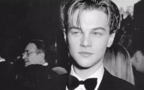 小李子奥斯卡 小李子都拿奥斯卡了，下一届应该是我们的二哈了吧