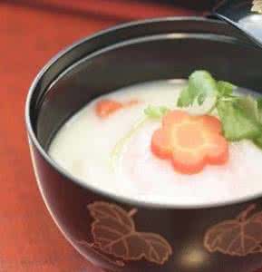 山药牛奶汁 宝宝辅食　山药牛奶汁
