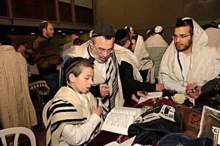 犹太人的家教圣经 犹太人的家教圣经 世界上最聪明民族—犹太人的10条家教圣经！做家长的都该看看