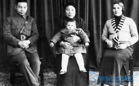 蒋经国的母亲 蒋经国的相貌如何 蒋经国的母亲是谁