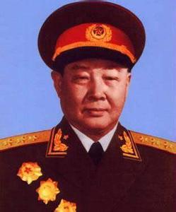 周恩来称赞一个无保留 周恩来上将 周恩来称赞某上将 没有你中央早就不存在了