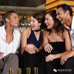 已婚男人敢带情人回家 两个已婚十年的男人，带着各自的妻子参加聚会...结果吓一跳
