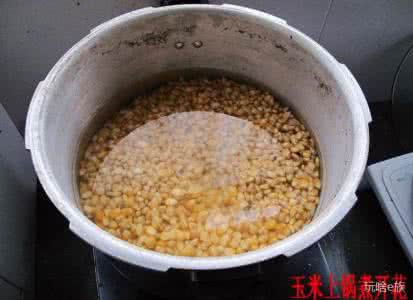 牛b鲤配的窝料和饵料 自制草，鲤窝料，效果一试便知