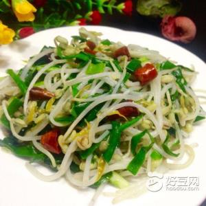 绿豆芽炒韭菜的功效 绿豆芽炒韭菜的做法