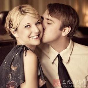 一个男人厌烦你的表现 女人这些爱好让男人厌烦